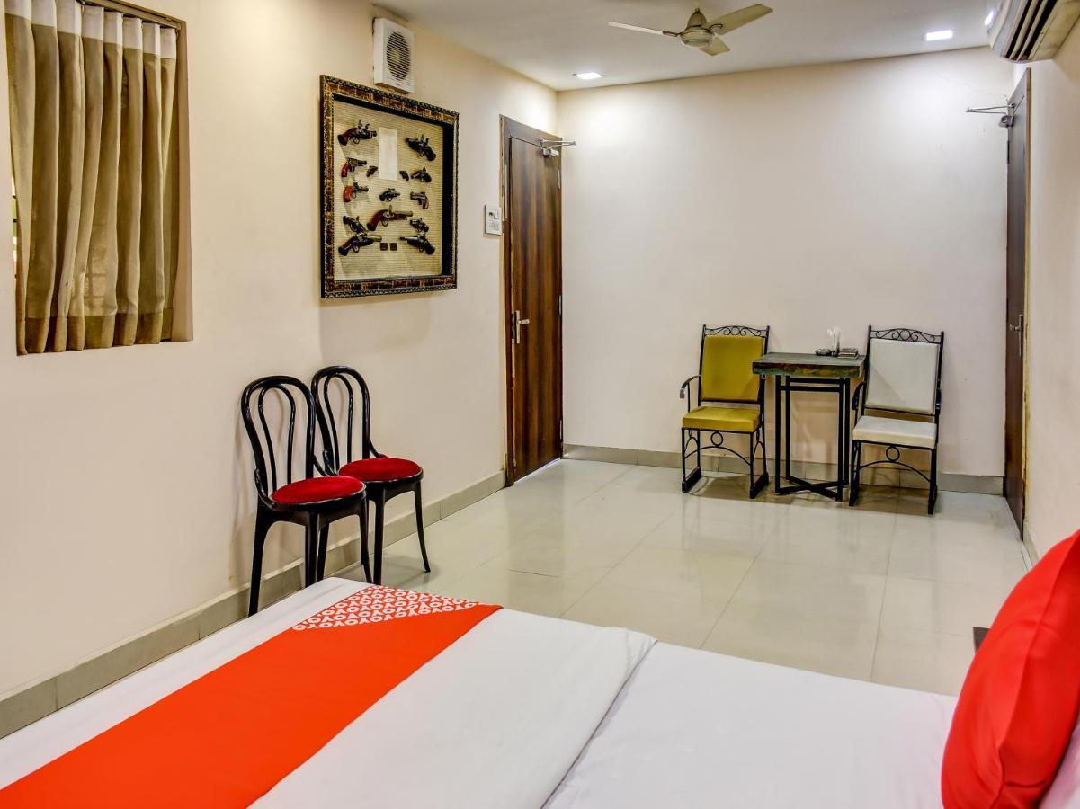 Oyo 78471 Hotel Platinum Bilaspur  Luaran gambar