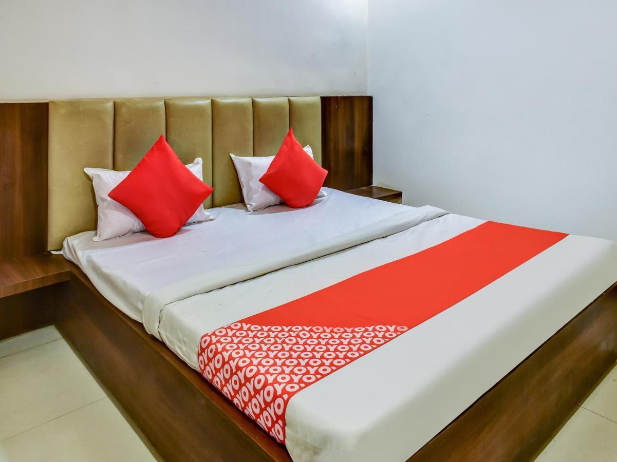 Oyo 78471 Hotel Platinum Bilaspur  Luaran gambar