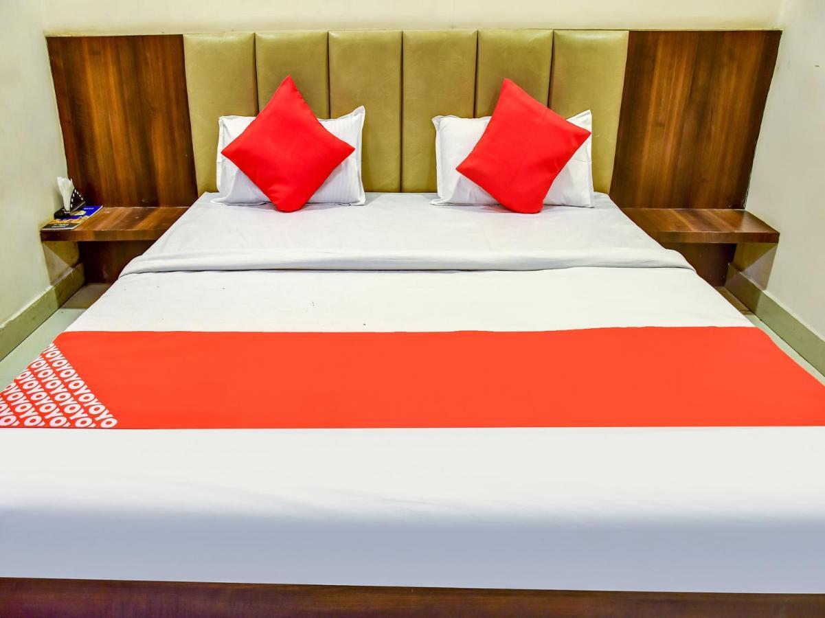 Oyo 78471 Hotel Platinum Bilaspur  Luaran gambar